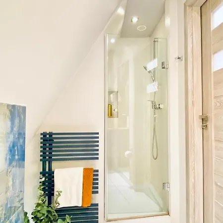 Wroclaw Inn Apartments شقة *