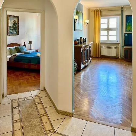 شقة Wroclaw Inn Apartments *